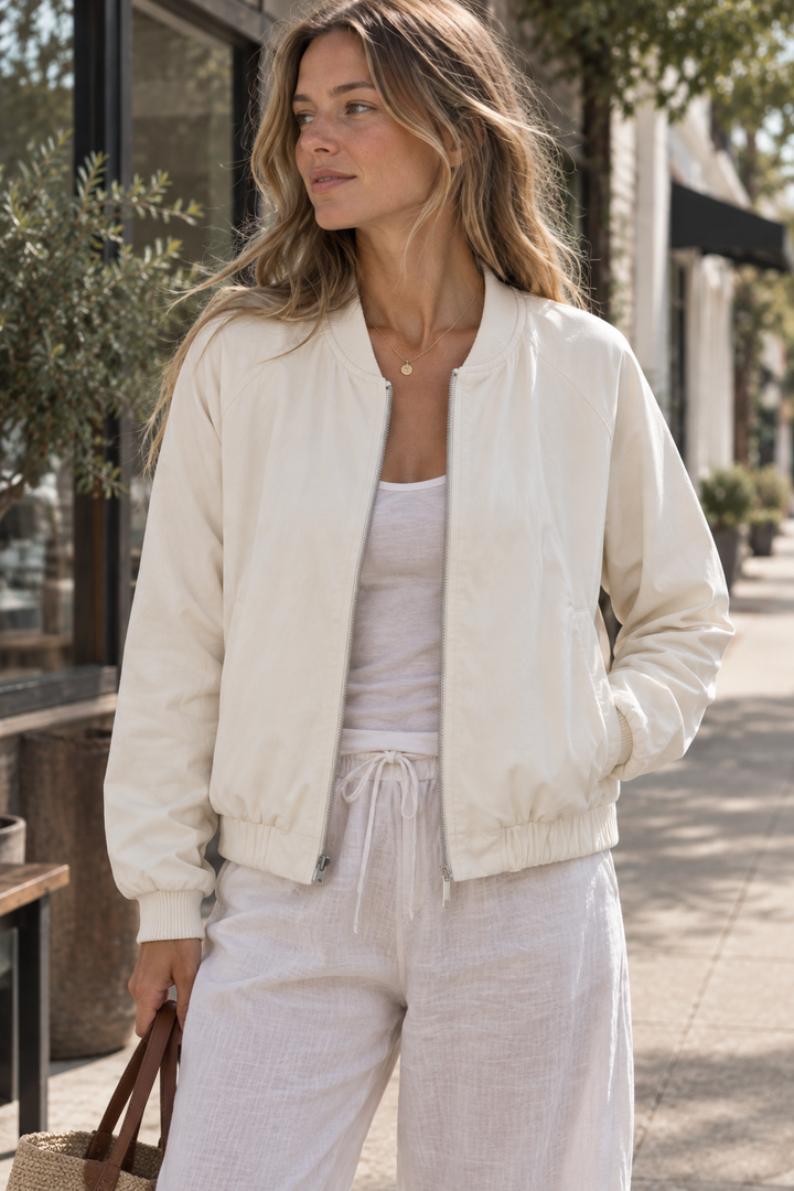 The Abby | Recycled &amp; Reversible Bomber | Black / Ecru - Cotes of London