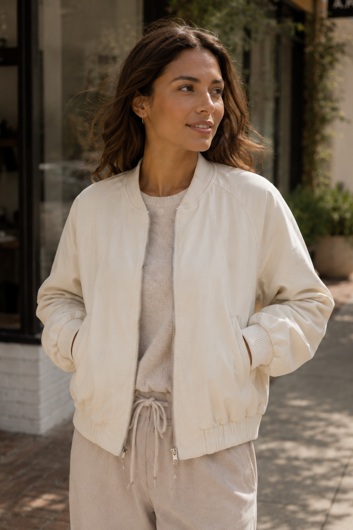 The Abby | Recycled &amp; Reversible Bomber | Black / Ecru - Cotes of London