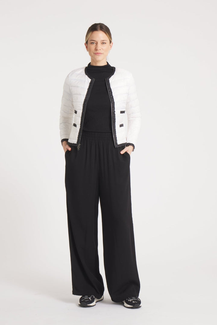 The Buckingham | Down Jacket | Ivory - Cotes of London