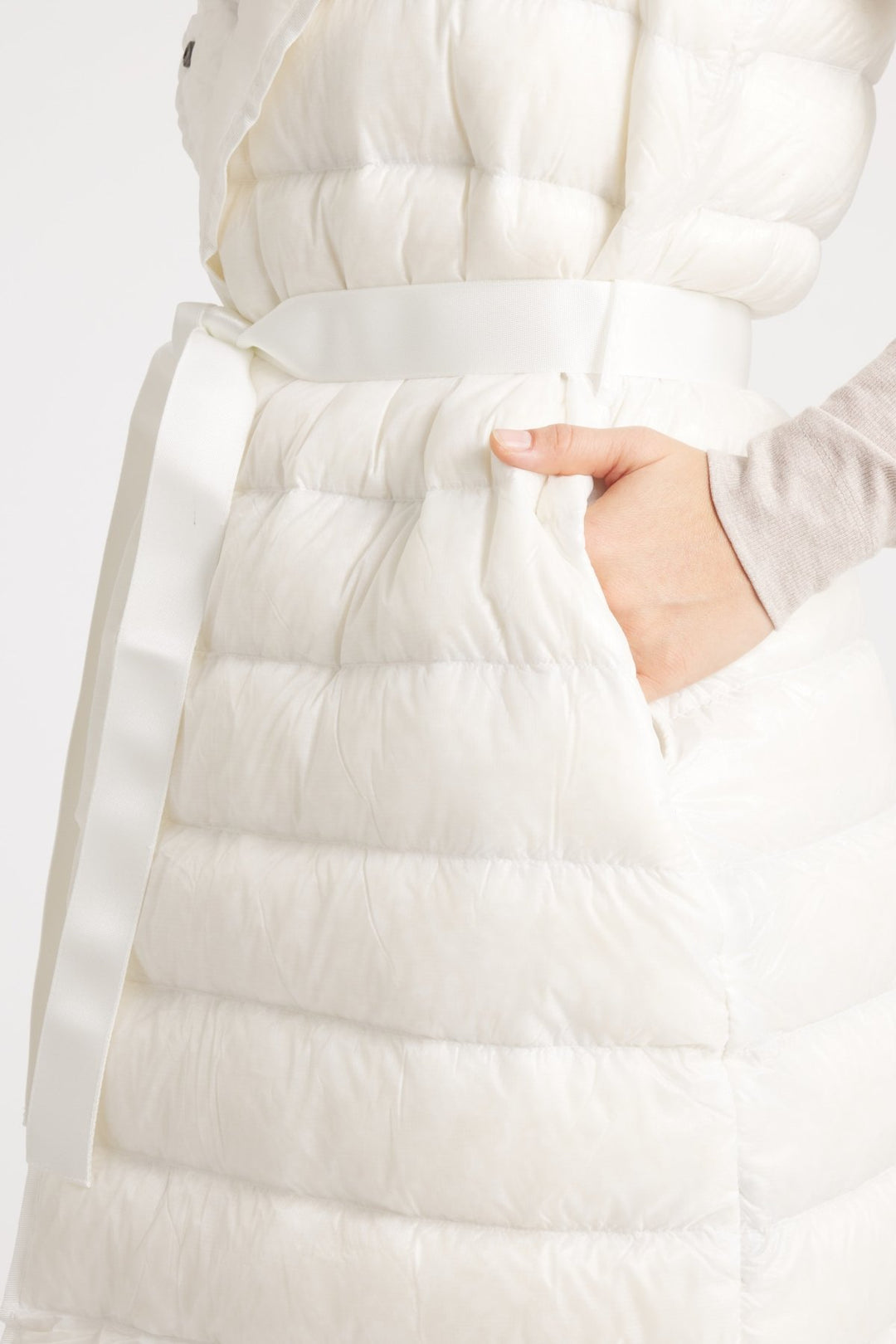 The Camden | Long Hooded Down Vest | Ivory - Cotes of London