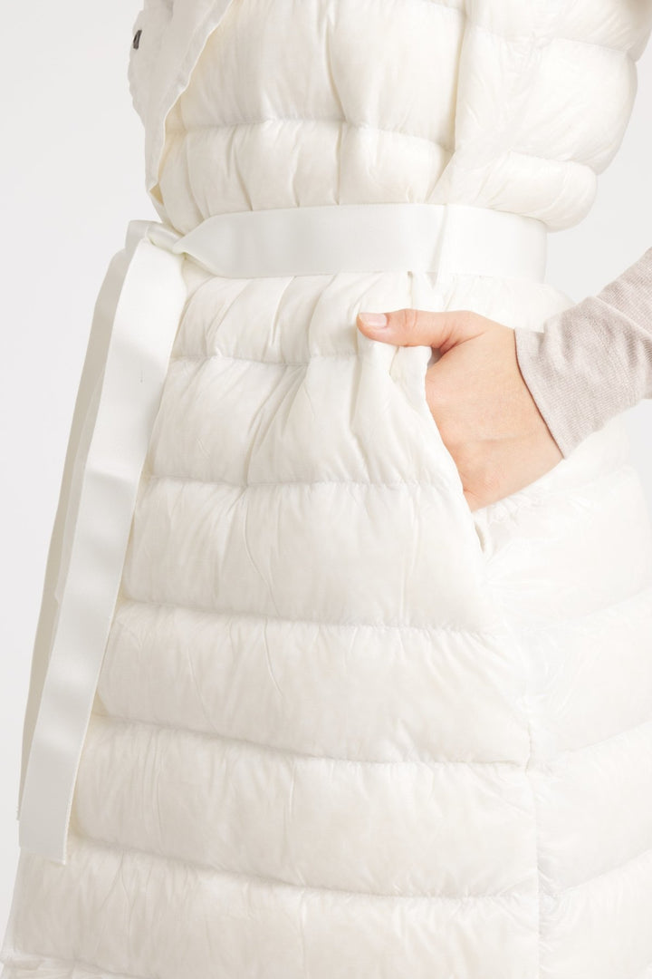 The Camden | Long Hooded Down Vest | Ivory - Cotes of London