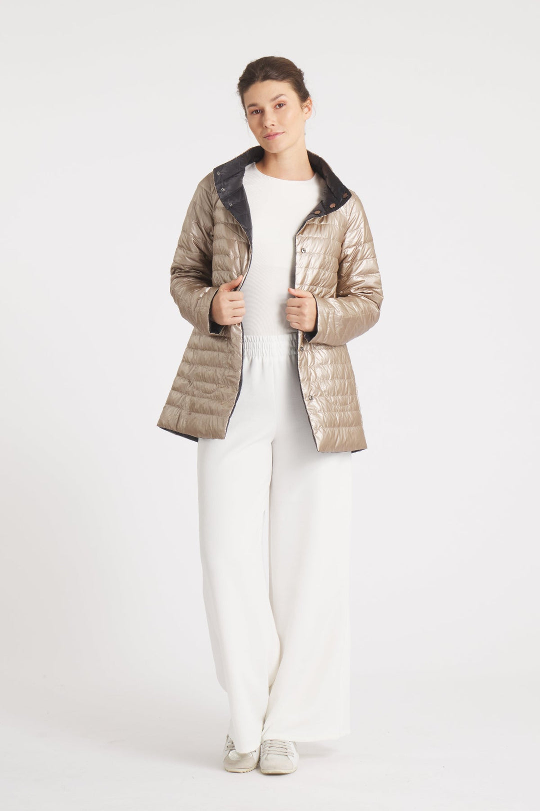 The Knightsbridge | Lightweight 2 in 1 Reversible Down Coat | Matte Black / Metallic Gold - Cotes of London