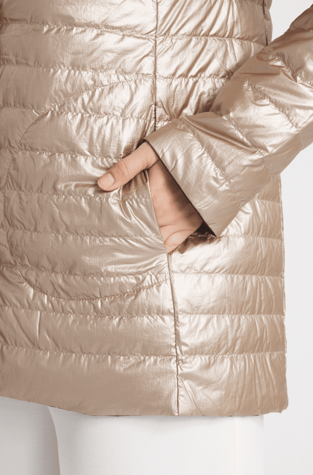 The Knightsbridge | Lightweight 2 in 1 Reversible Down Coat | Matte Black / Metallic Gold - Cotes of London