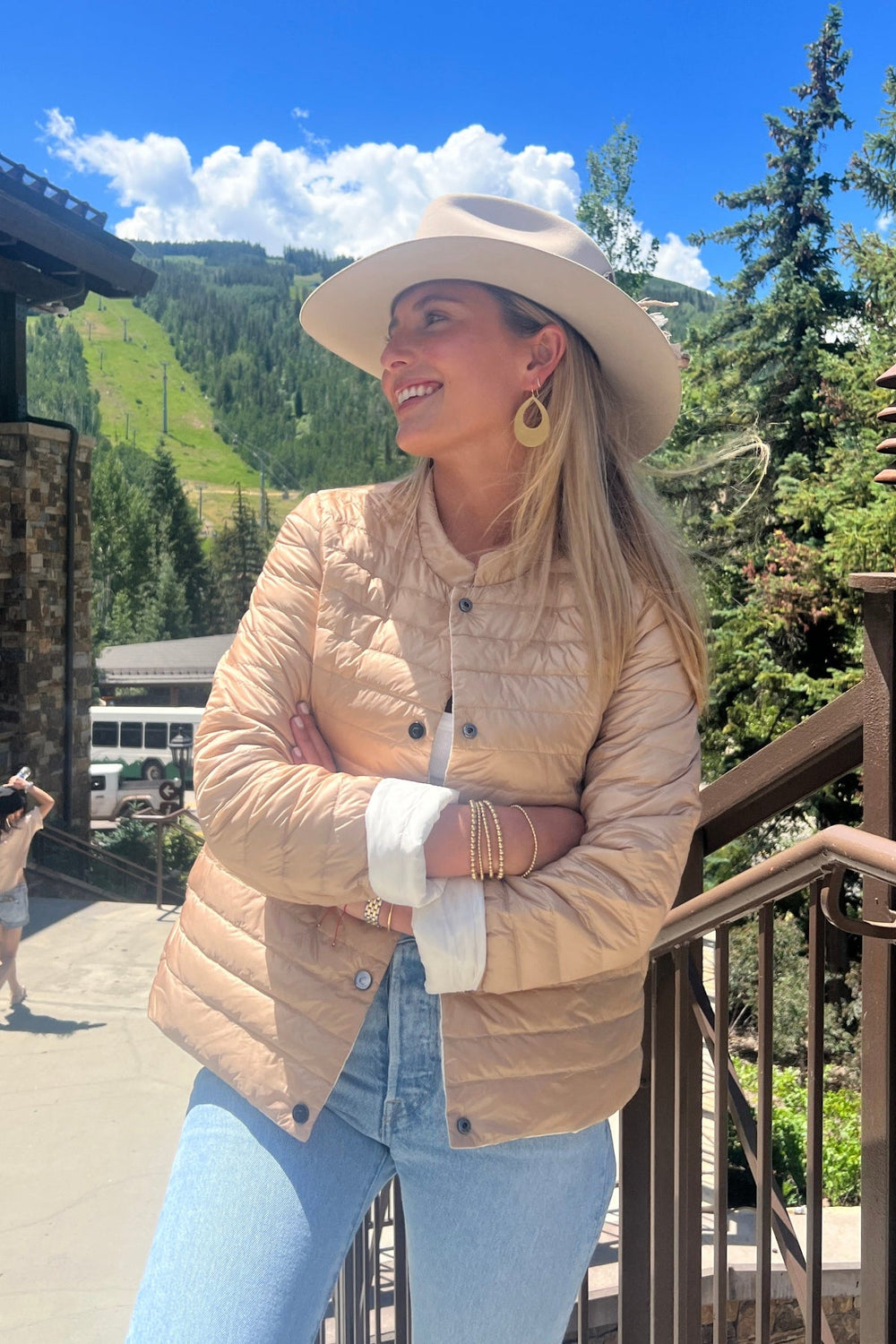 The Leicester in Matte | 2 in 1 Reversible Down Jacket | Camel / Ivory - Cotes of London