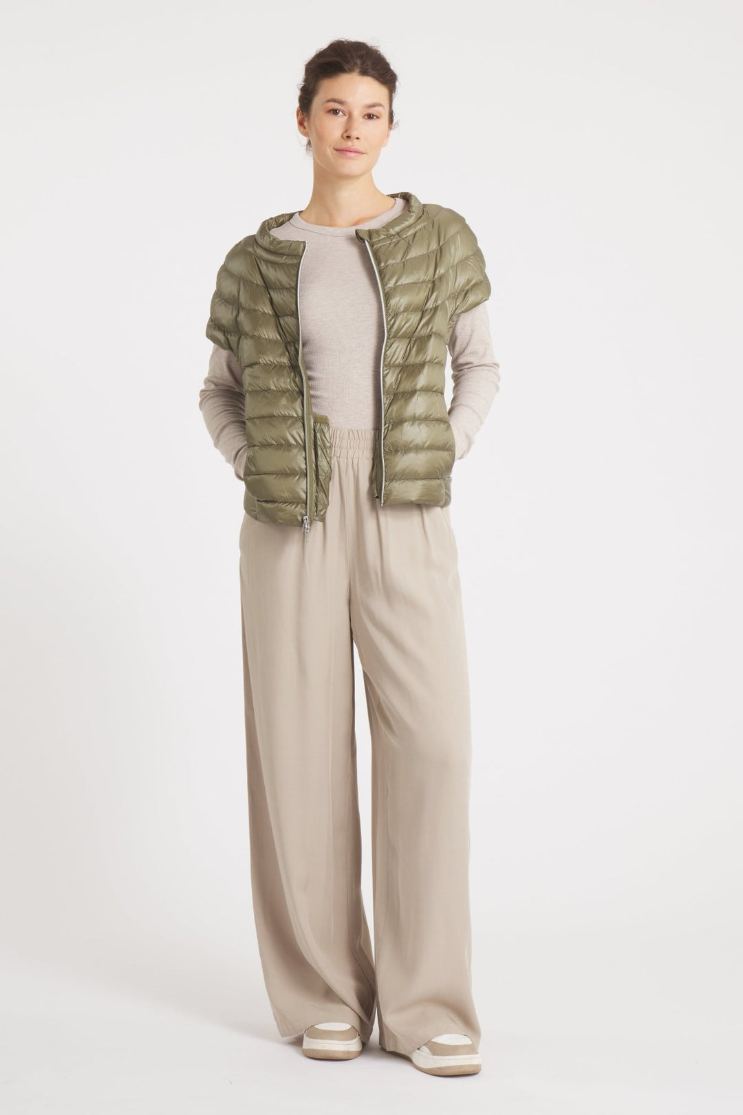 The St Ives | Down Vest | Olive - Cotes of London